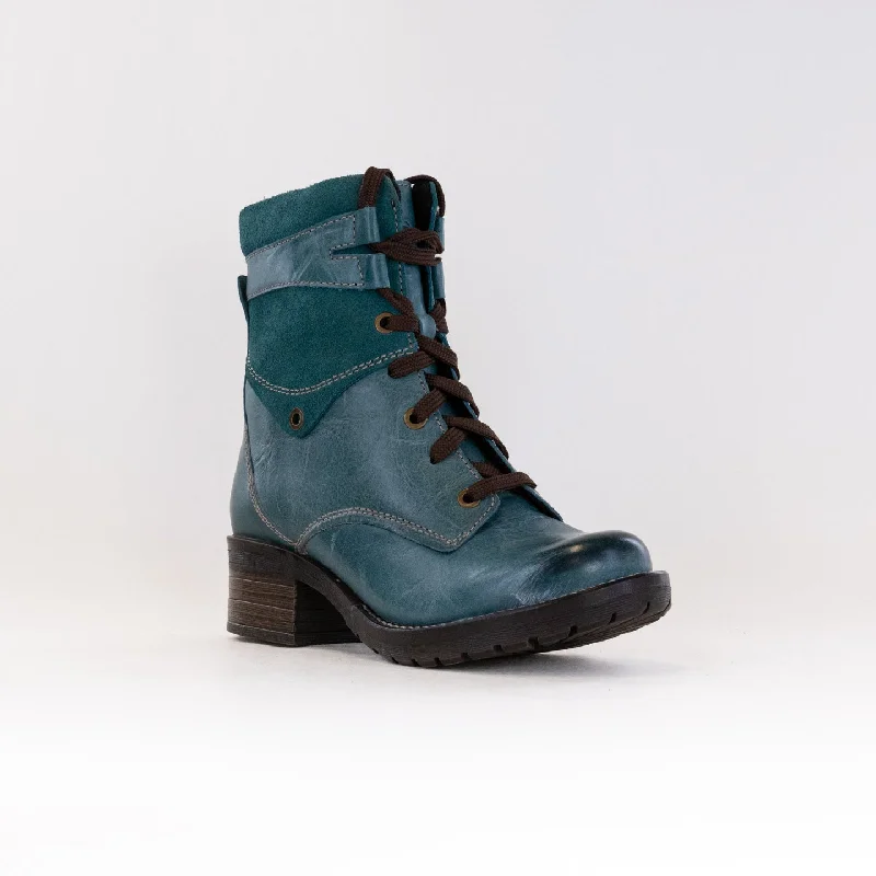 Dromedaris Kara Suede (Women's) - Teal