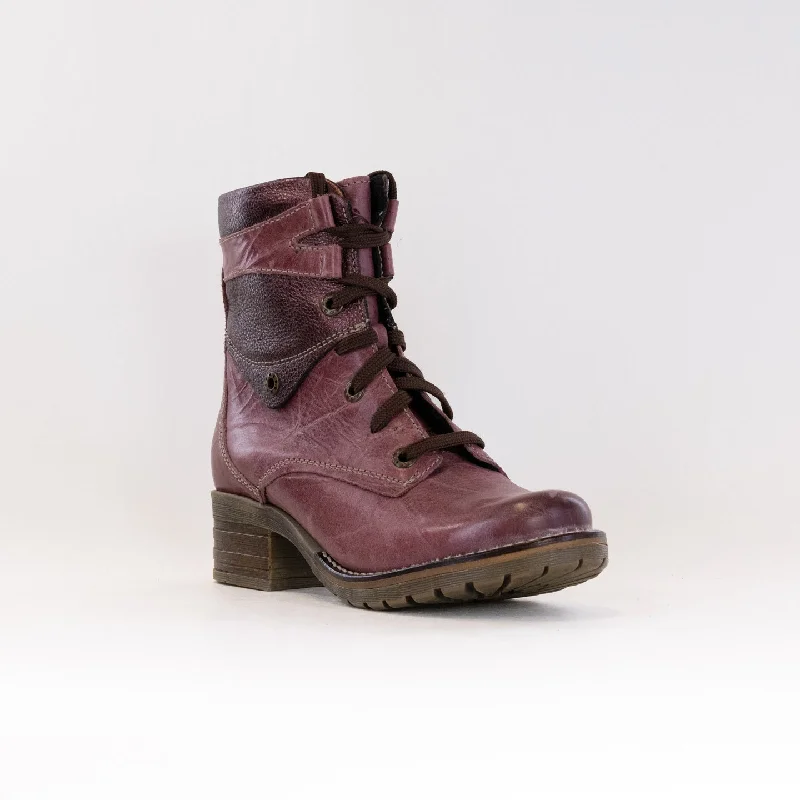 Dromedaris Kara Metallic (Women's) - Violet Metallic