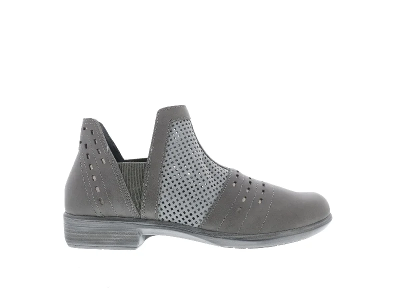 Naot Rivotra (Women's) - Fog Gray Leather