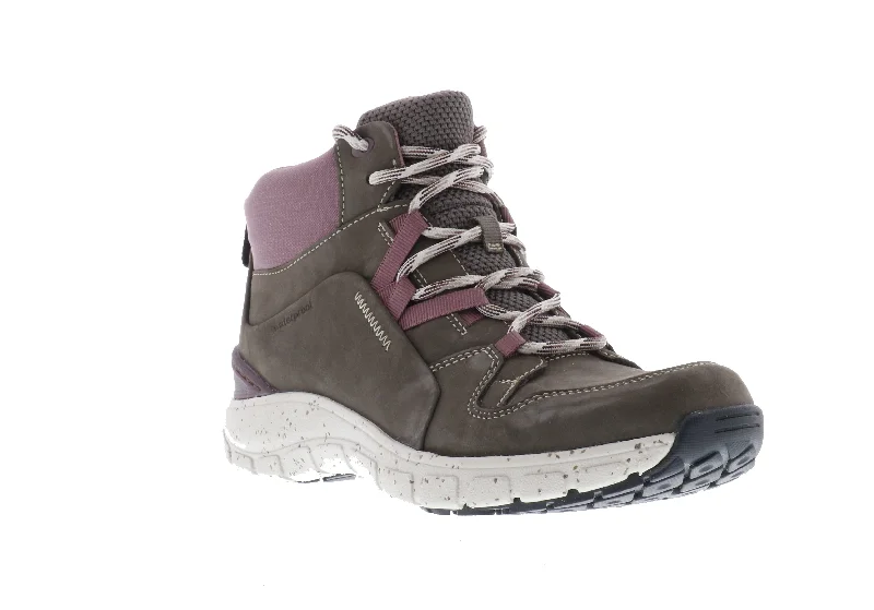 Clarks Wave Summit Waterproof (Women's) - Taupe