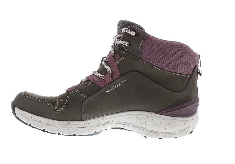 Clarks Wave Summit Waterproof (Women's) - Taupe