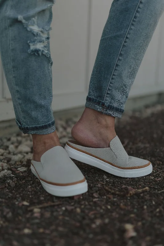 DAKOTA SNEAKER MULE