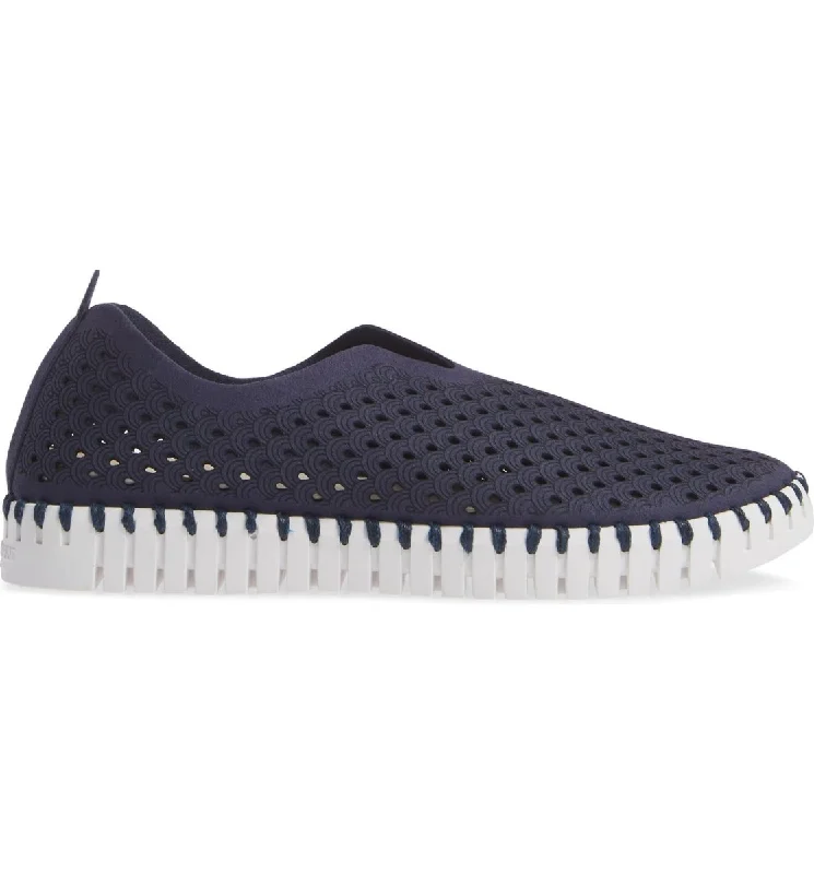 Ilse Jacobsen Women's Tulip 139 Navy Perforated