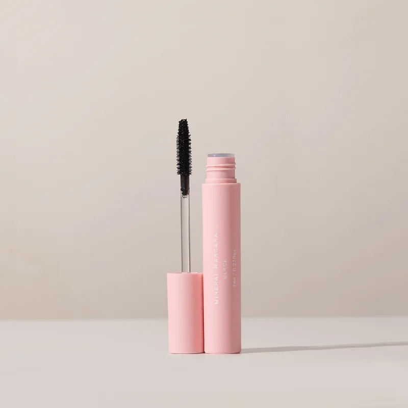 Volume + Peptide Mineral Mascara